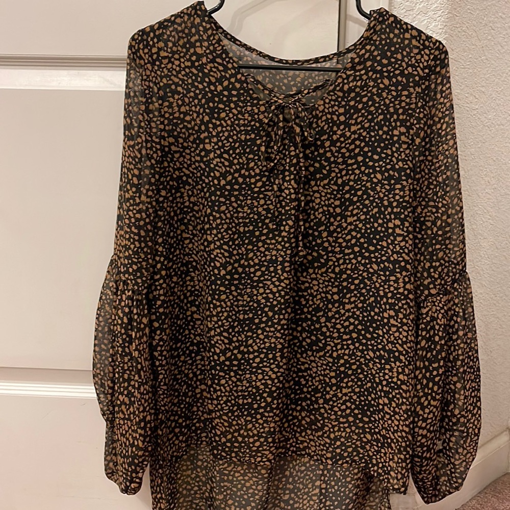 Black/brown blouse